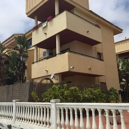 Apartmán Holidays2la Colina Budget *