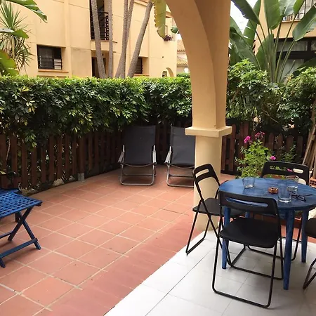 Holidays2la Colina Budget